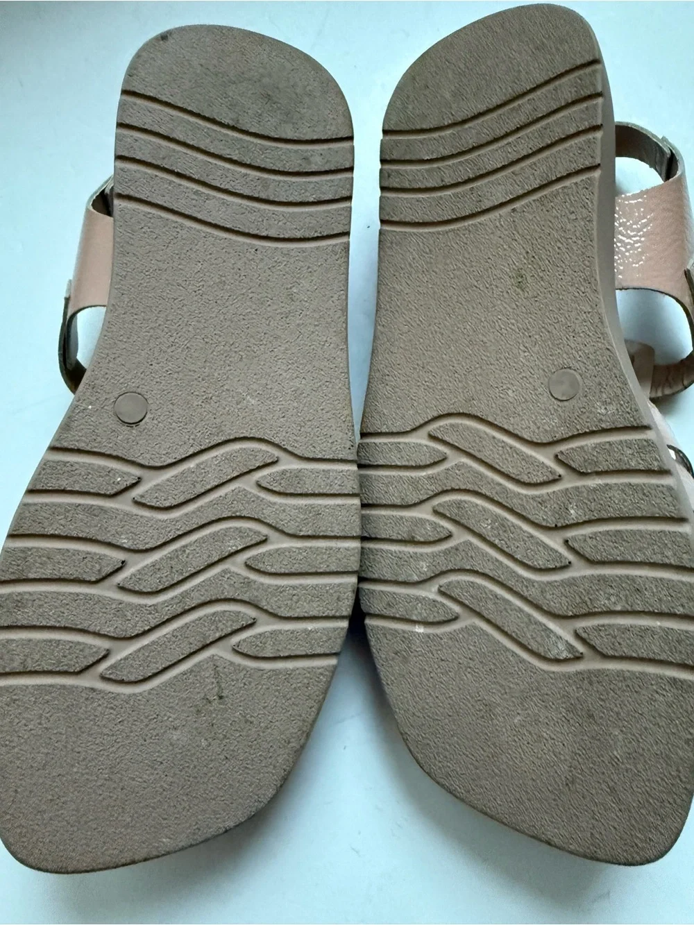 Free People Fisherman Beige Patent Leather Sandals Shoes Women’s Size 37, Italy